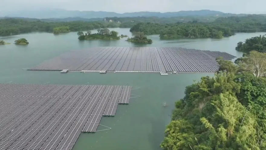 綠稱烏山頭水庫光電板推手是英九? 網酸：馬維拉當了17年總統