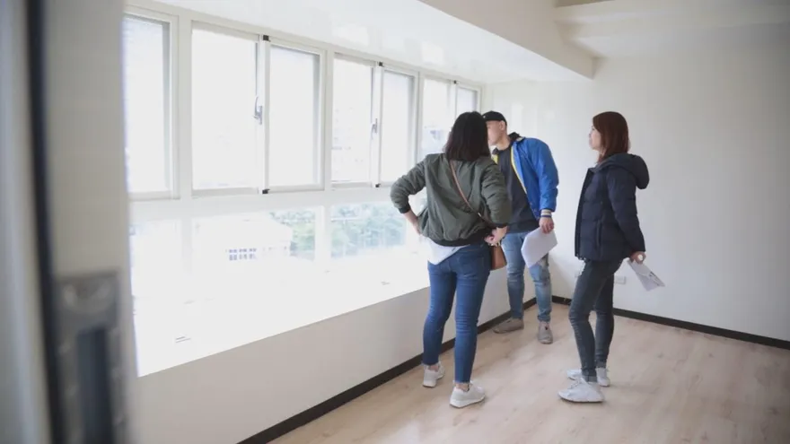 買房2年！新鄰居少花320萬買同社區　他崩潰：賠得比股票還慘