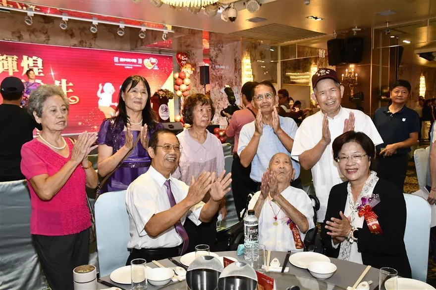 出乎意料！彰化105歲人瑞長壽秘訣「只吃肉不吃菜」
