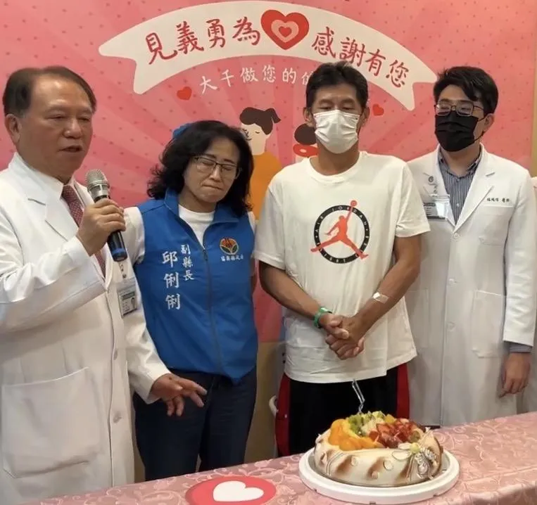 影/好消息！苗栗勇男擋隨機砍人犯「傷癒康復出院」