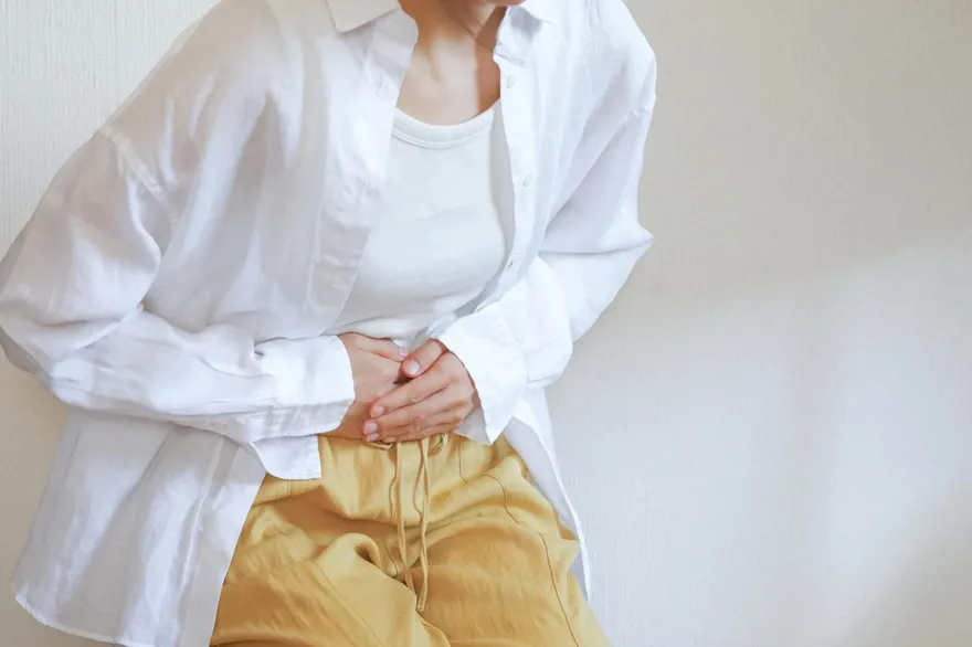 胃脹氣、打嗝竟是癌症找上門！35歲女罹胃癌擴散全腹腔