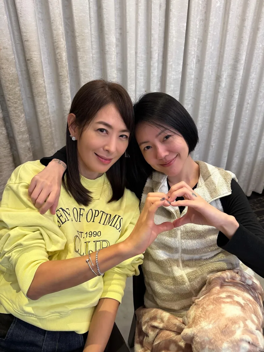 小S痛失大S憂「我不好笑了」！賈永婕PO合照鼓勵　釣出S媽回應