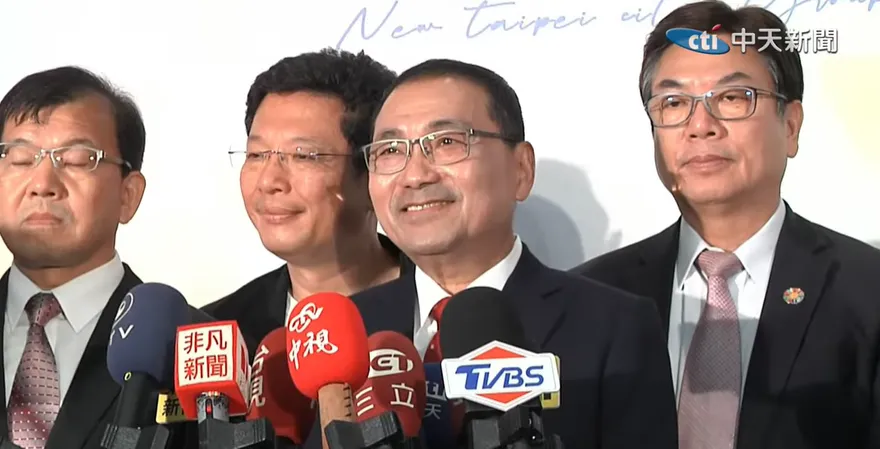 影/鄭麗文當選國民黨主席！2026新北藍白合？侯友宜1句話回應