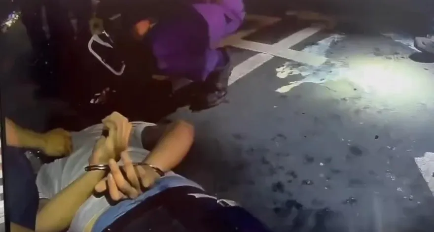 影/高雄三案通緝犯心虛狂奔　警追百米壓制逮人