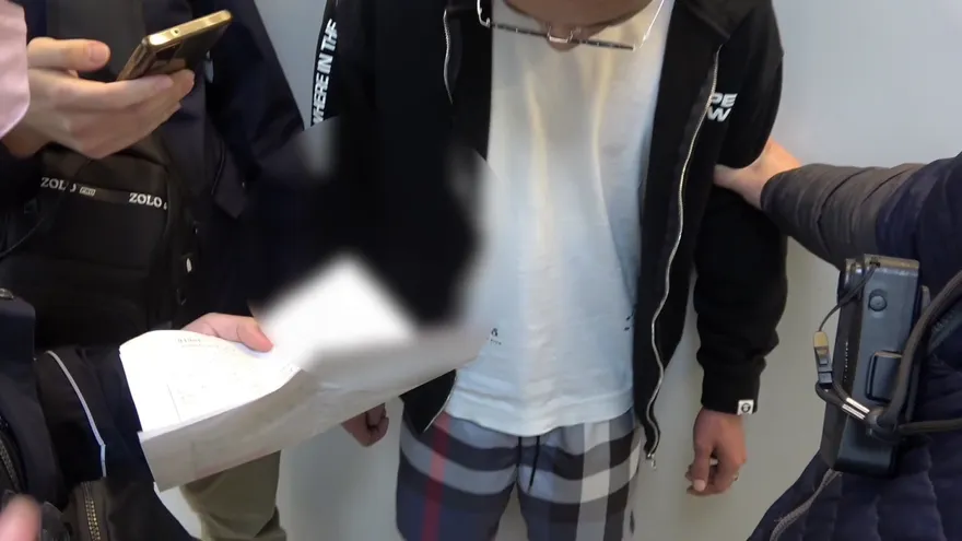 影/海巡、警合力查緝！桃園刺青男租車　後座起出克拉克手槍