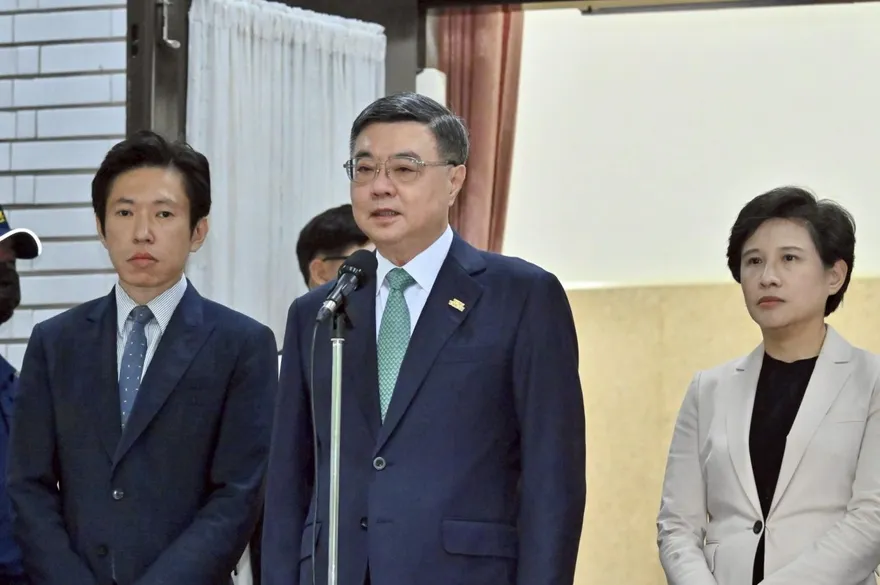 卓榮泰批台中疫調有重大疏失　今南下前進應變所坐鎮