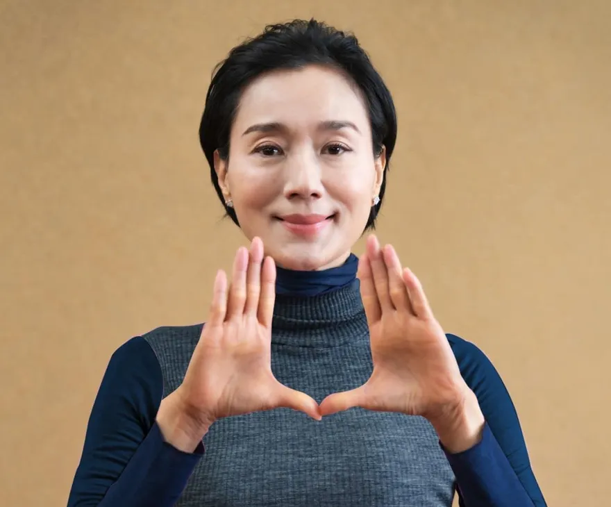 坣娜疑胰臟癌病逝！紅斑性狼瘡＋吸菸、肥胖恐成致命組合