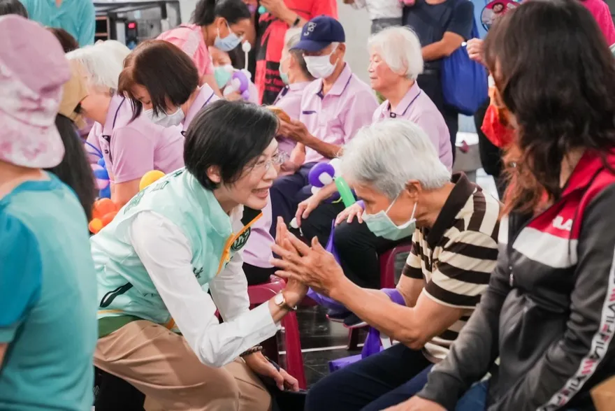 林佳龍力挺林岱樺掀熱議　賴瑞隆、邱議瑩、許智傑都回應了