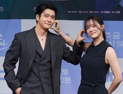 姜泰伍睽違6年再戰古裝　誇金世正像「能量棒」活力滿滿