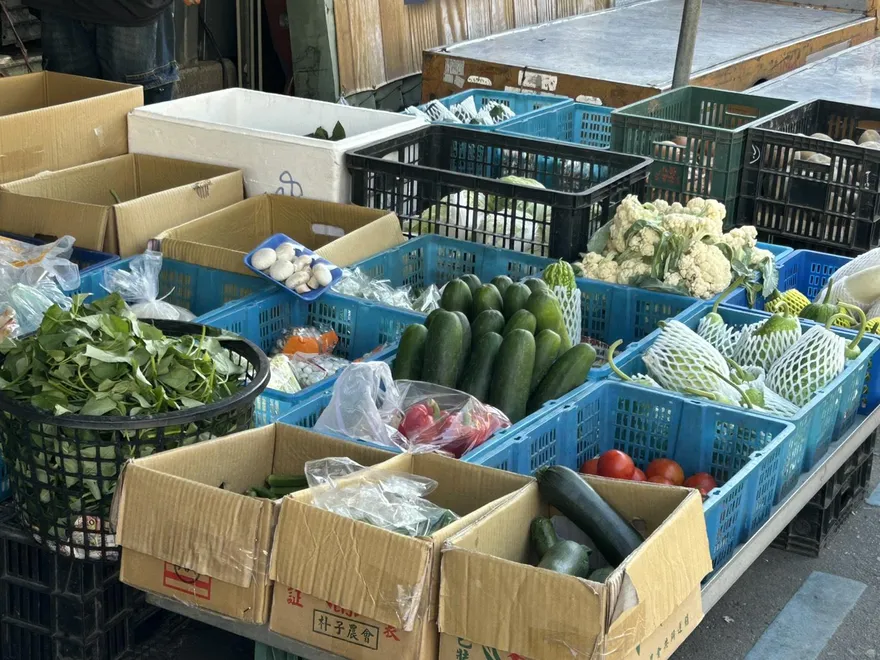 越南人妻「撿廢葉」製成泡菜　菜販驚呆：想像不到