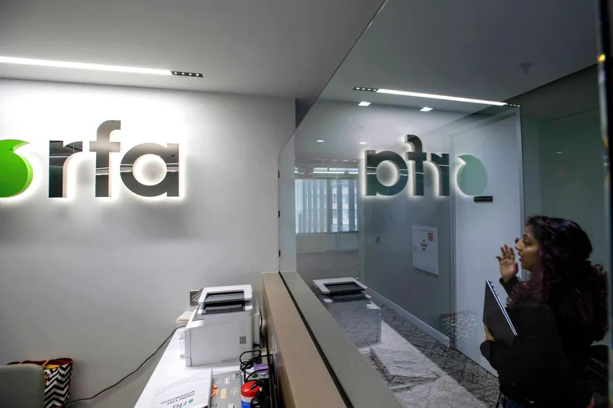 美國政府關閉致資金斷流　《自由亞洲電台》宣布停播