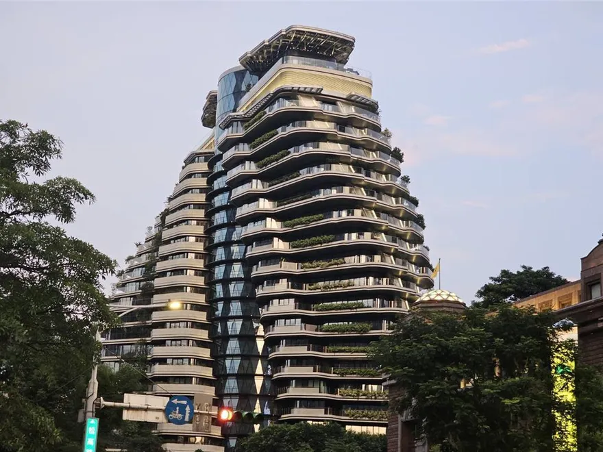 陶朱隱園開胡！中工爆「遭禿鷹狙擊」　股價漲驚藏貓膩