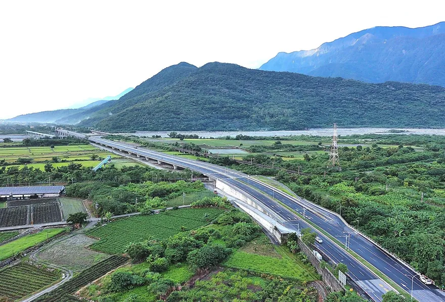 歷經5年改建！花蓮「吉安-壽豐」木瓜溪橋11/7完工通車