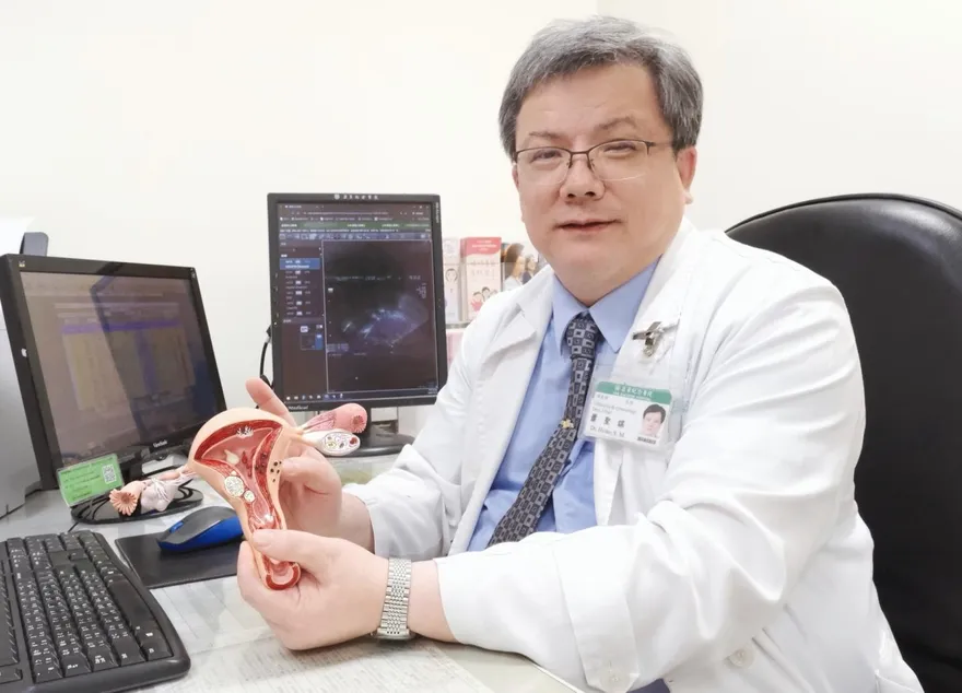 全台首例「子宮轉置手術」  為23歲腸癌女保留生機