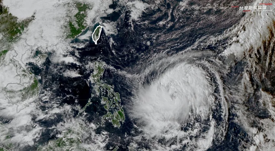 「鳳凰」超巨大衛星雲圖曝光！專家點名北部、東部「天氣肯定是爛」