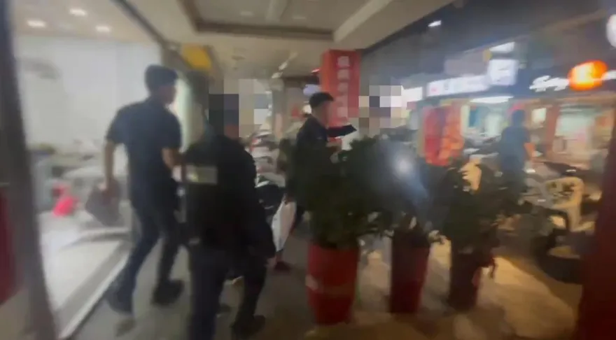 影/聊天吵到鄰居受不了報警！警到場發現毒品通緝犯