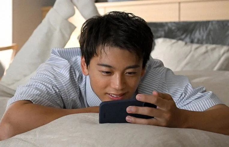 竹內涼真「睡衣紮褲」太可愛掀討論　夏帆30歲後領悟：快樂最重要