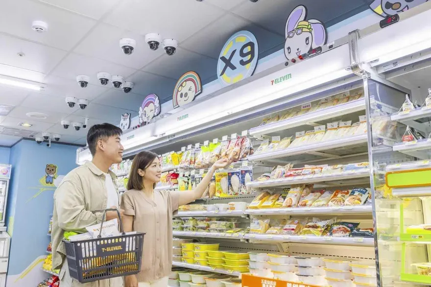 布局I人商機！AI盯場「拿了就走」　超商購物取貨免找店員