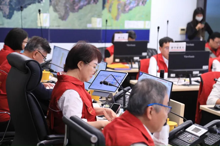 全台最暖心！盧秀燕派「台中隊」馳援宜蘭 　粉專發文致謝網淚崩