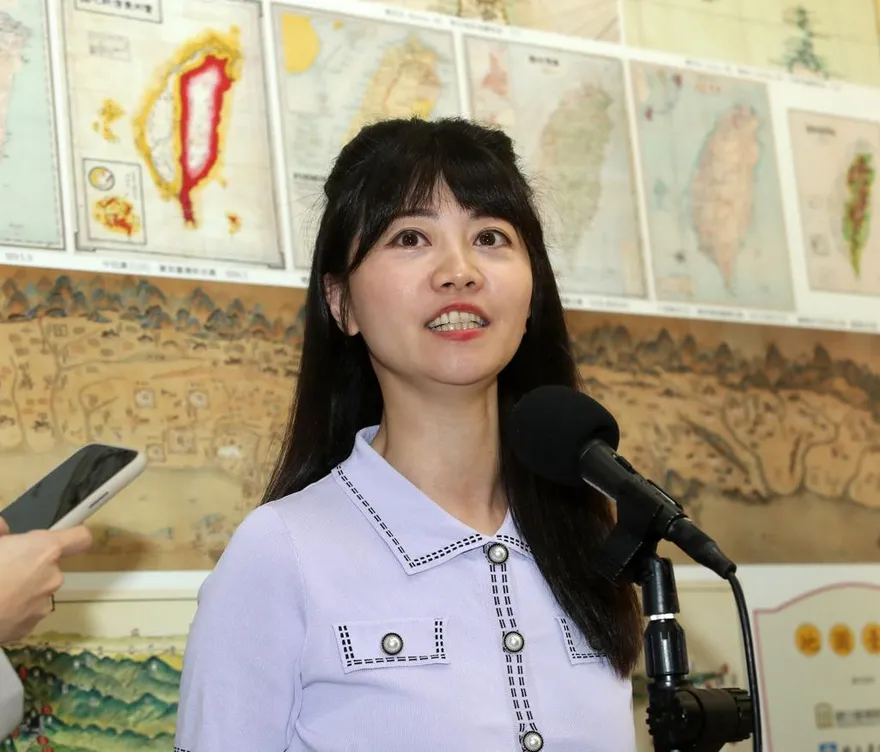 高嘉瑜「台北變上海」大翻車！網酸爆：還是去唱歌好了