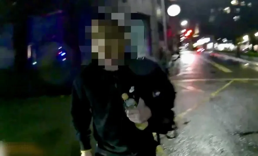 影/蘆洲醉男盧到朋友受不了　嗆警遭管束變「在地青年」