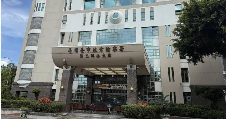 台中2歲女童遭虐80天亡！母狠毒男友遭起訴