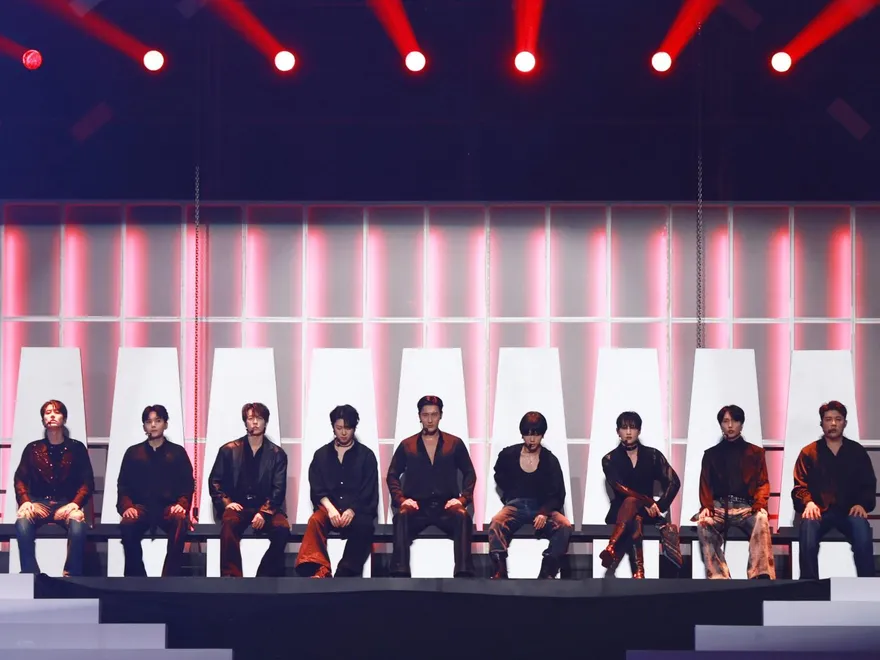 直擊/SJ大巨蛋D2！東海唱一半頻拭淚　台灣E.L.F.超狂「彩虹應援」太感動