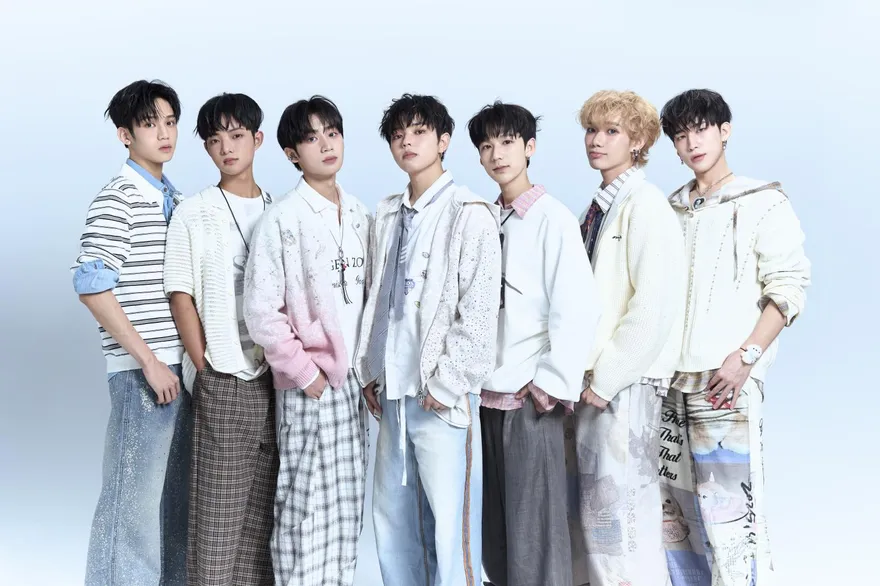 F.F.O迎出道1年！至琦笑曝想當「加班吃泡麵」的上班族