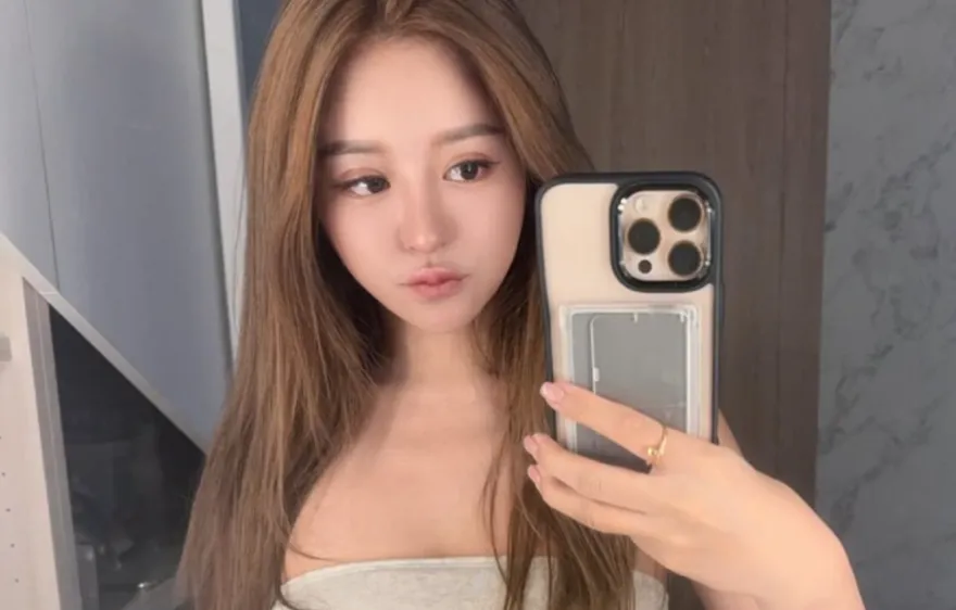 謝侑芯今火化！靈堂「未掛遺照」父母視訊悲痛送別