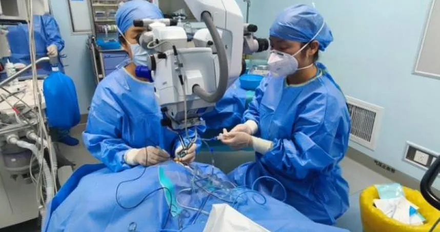 陸男發燒送醫「雙眼化膿」失明　醫示警：1個月已5例