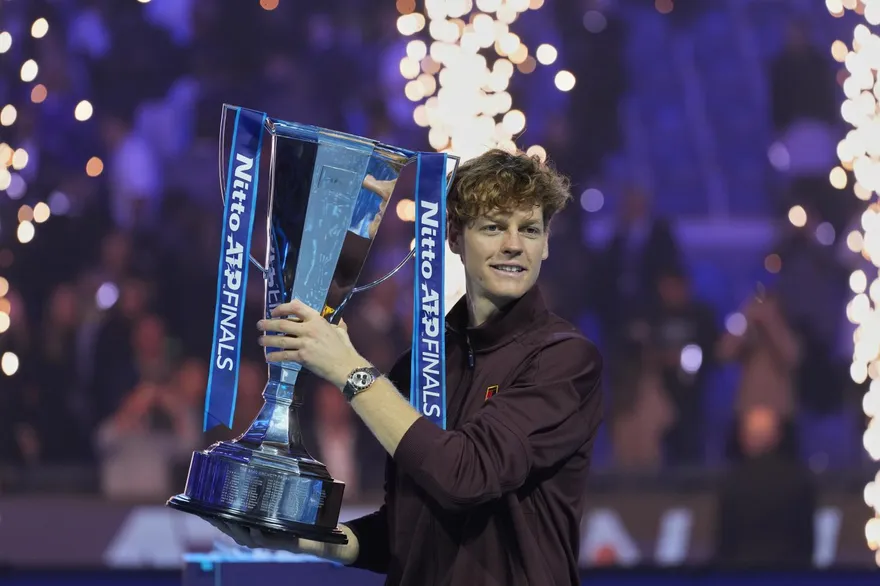 ATP年終賽/辛納室內31連勝創紀錄！直落二擊敗小蠻牛