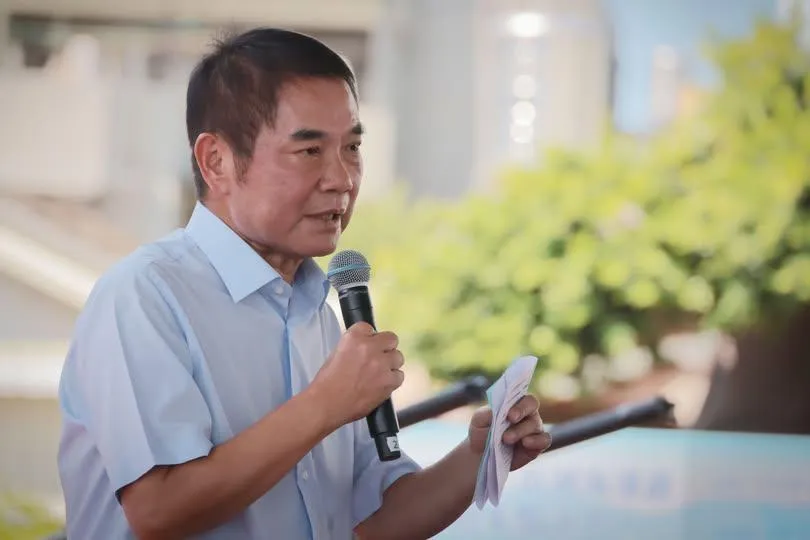 米可白開砲轟虐犬！鍾東錦火速祭懲處　業者、官員都慘了