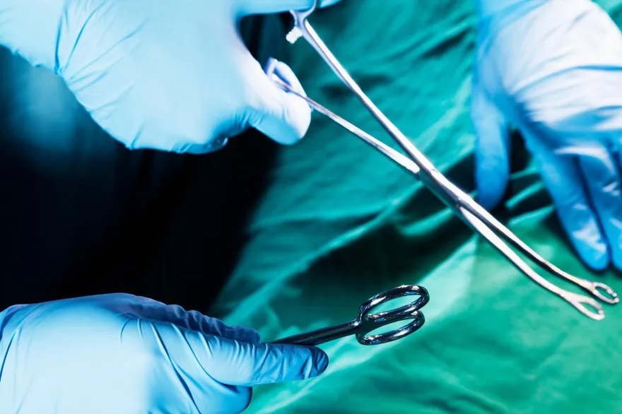 衛福部擬修法「沒2年PGY不准做醫美」　醫師工會籲配套