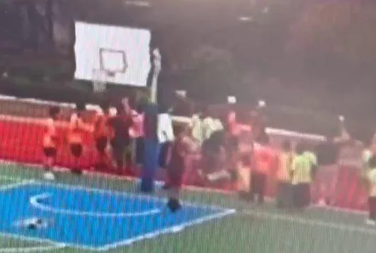 影/全校救1人！彰化「國小男師突倒下」師生蜂擁幫搶命