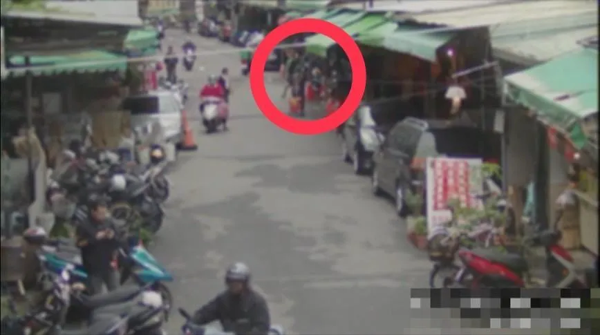 影/新北2好友為借手機翻臉　1男當街遭毆濺血怒告傷害