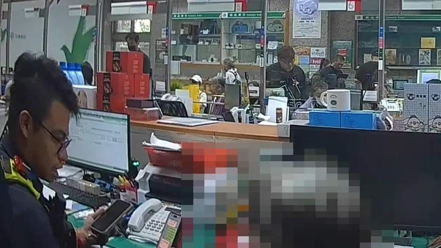 影/愛上「抖音腦公」！台中69歲婦網戀暈船　險被詐12萬元