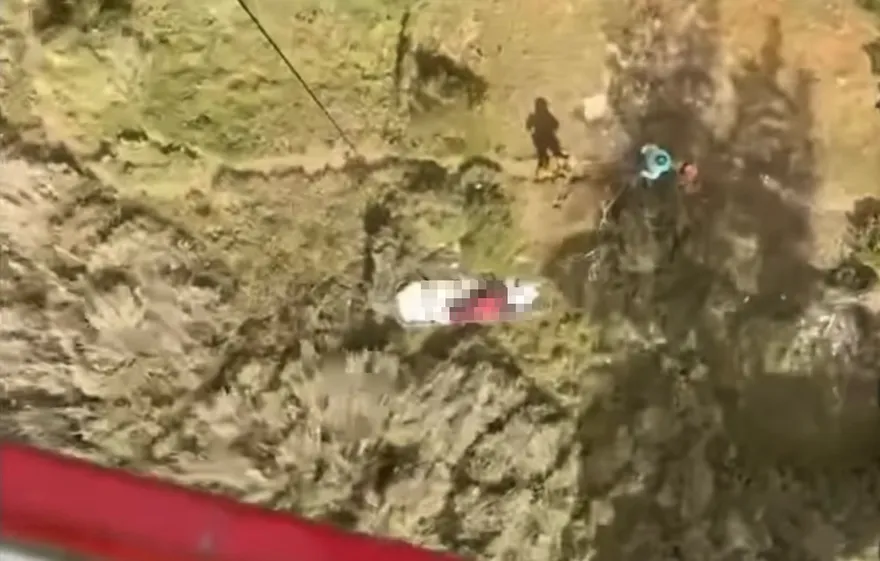 影/保七總隊刑警大隊長八通關古道暴斃　遺體吊掛下山