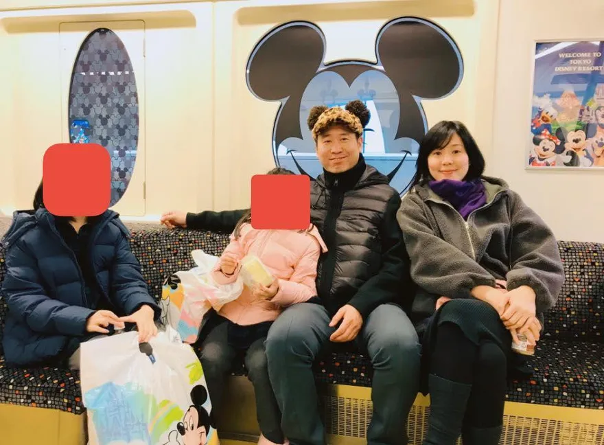 遭傳離婚集團少東！孫正華甜曬全家福打臉　揭與尪真實關係