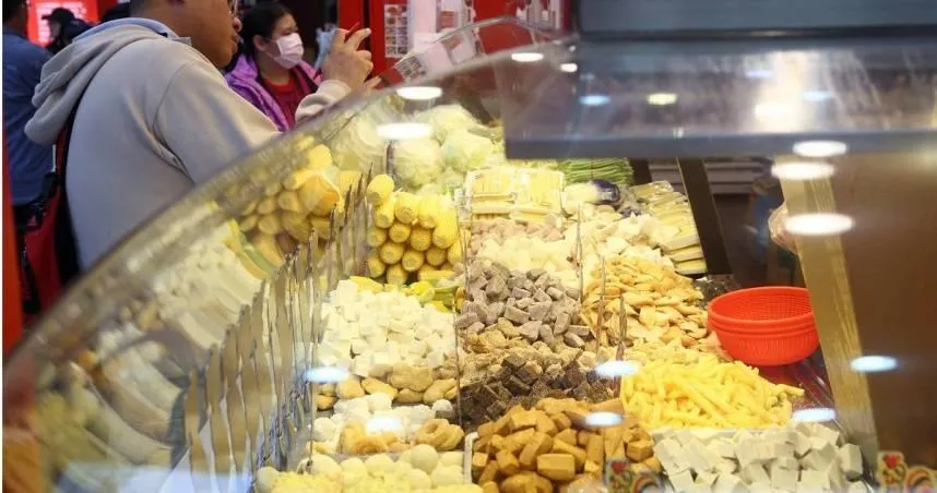 買365元鹹酥雞被罵「拜金女」　她怒提分手網友全力挺