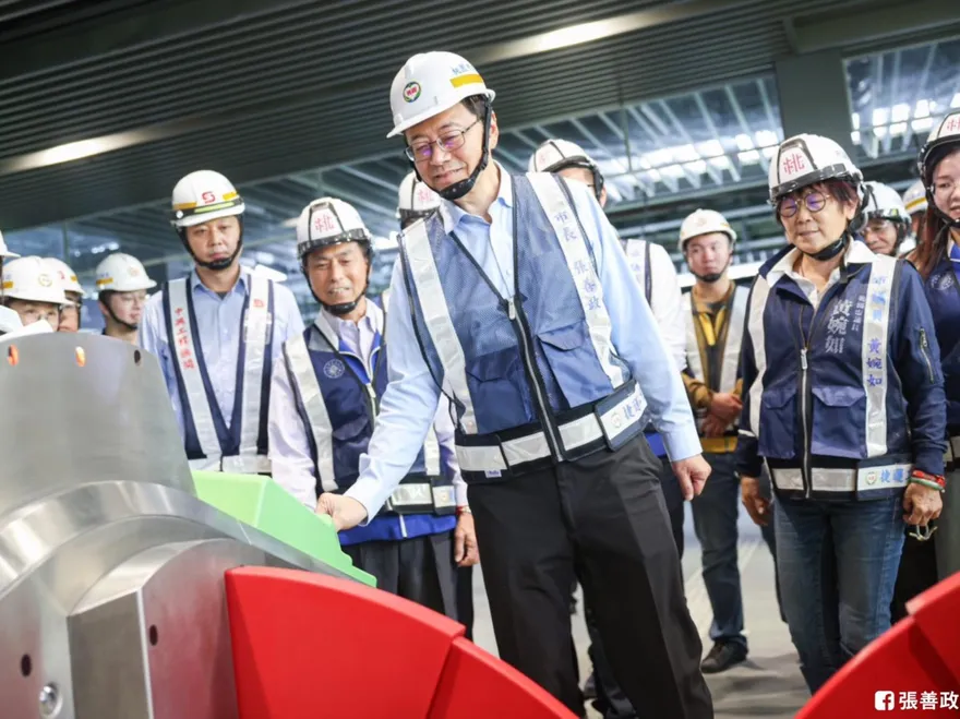 對比高雄頻爆垃圾山　陳學聖推崇張善政、譏綠只會「拜幾間廟」