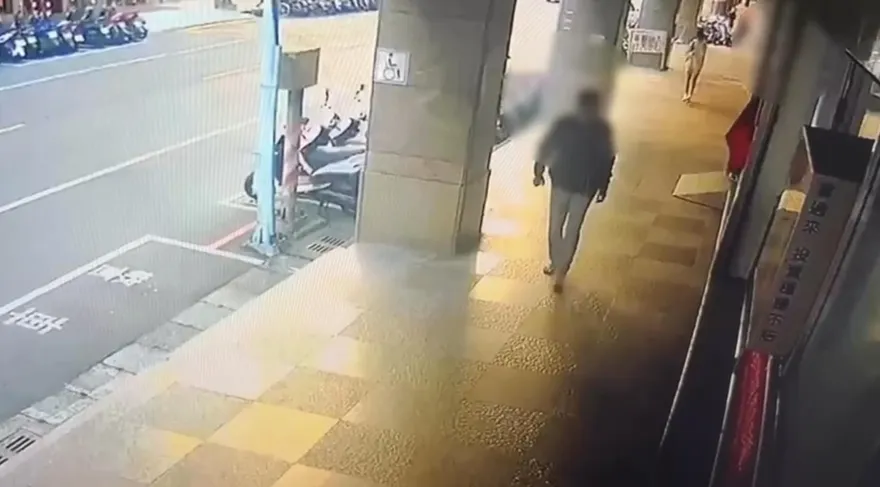 影/新莊男不滿妹妹遭男友家暴　談判破裂持刀砍人後自首