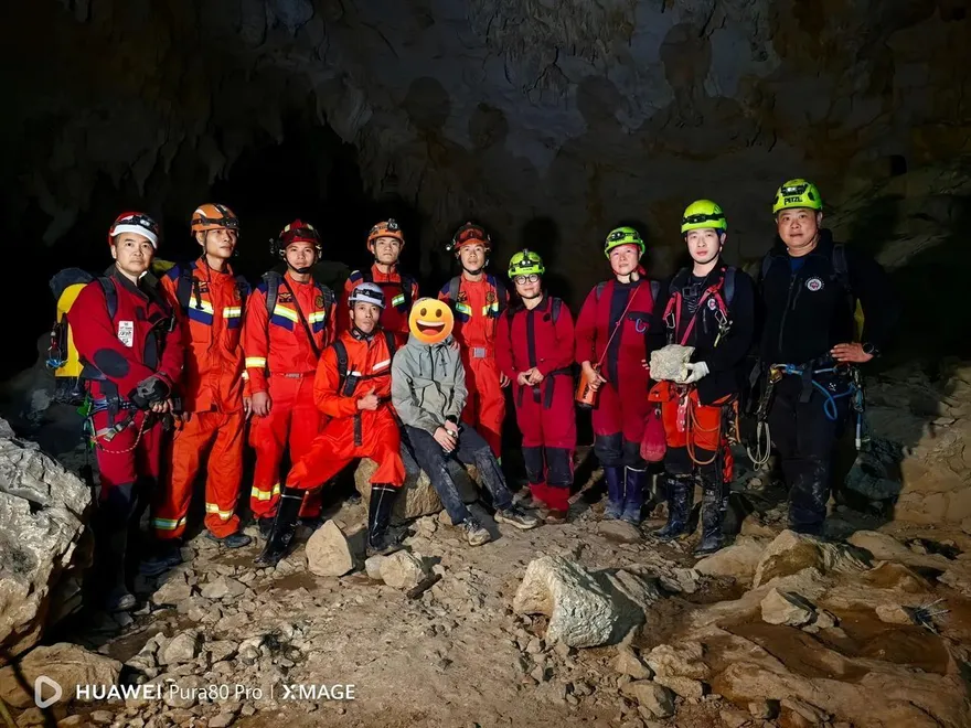 為打卡險丟命！陸男闖「世界第一長洞」　失聯6天喝地下水維生