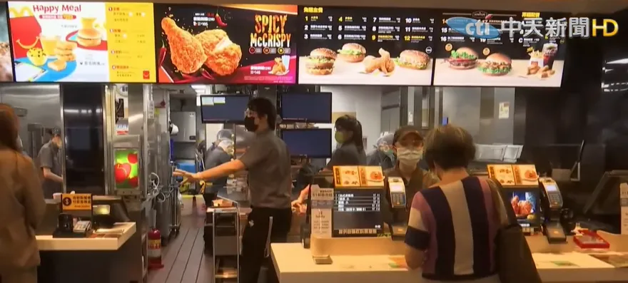 日本麥當勞必吃「爆漿巧克力派」台灣12/10開賣