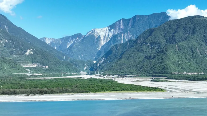 台灣風景不輸國外！網點名問題在交通不便、街景不和諧