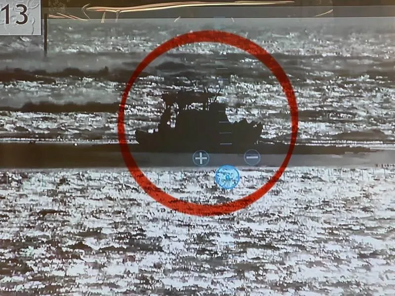 「福良號」漁船嘉義外海擱淺　海巡45分鐘驚險救回漁民