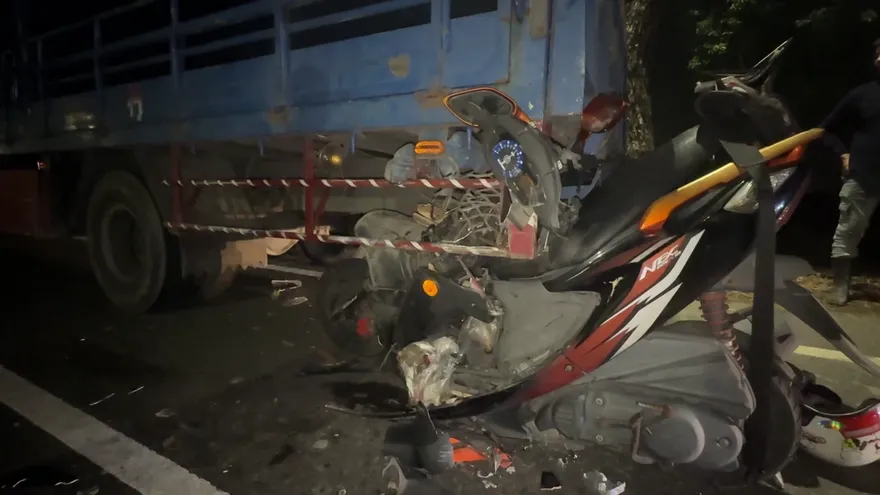 影/悚！雲林騎士「高速撞擊嵌入貨車尾」慘死