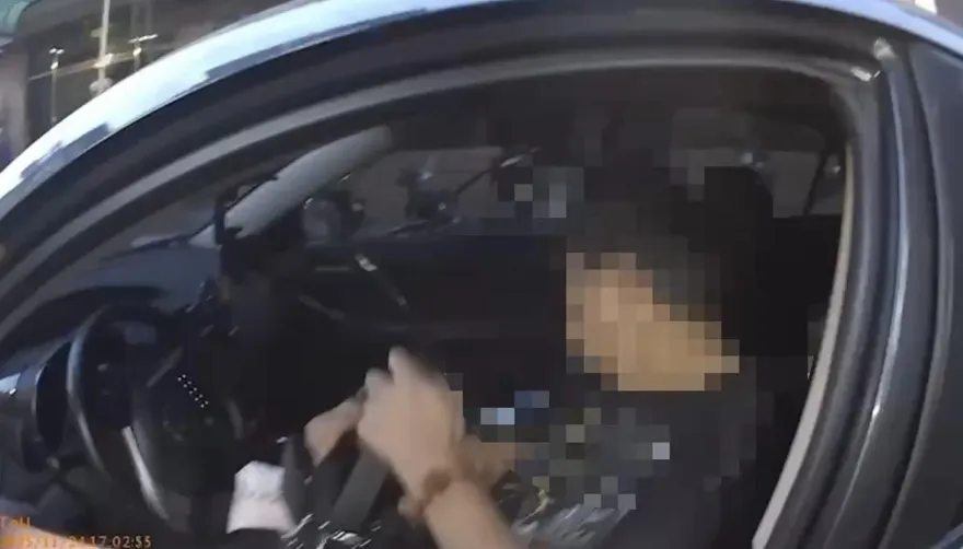 影/新北男開車搖晃沒打方向燈　唾液快篩驗出毒駕送辦