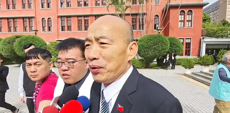 台男阿布達比轉機遭囚3日獲釋！韓國瑜：謝謝張嘉郡