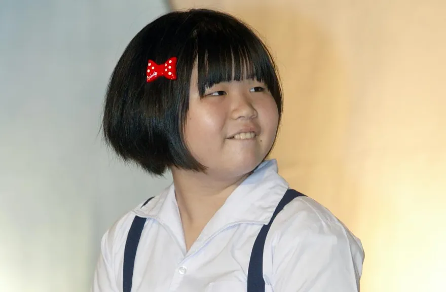 「張君雅小妹妹」喜結良緣！無預警官宣結婚　全家福照曝