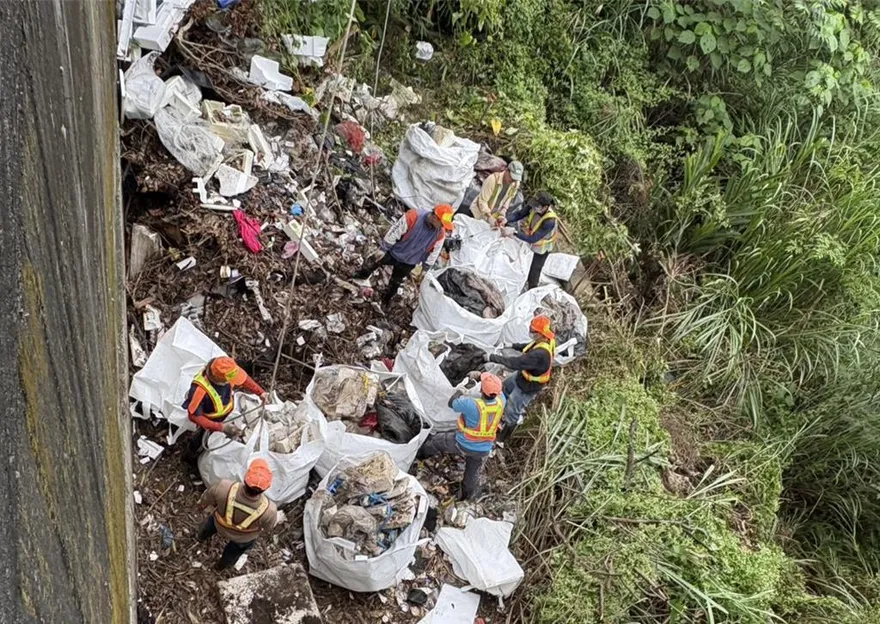 高雄垃圾山又+1！燕巢麒麟山驚現「滿坑滿谷」恐怖景象